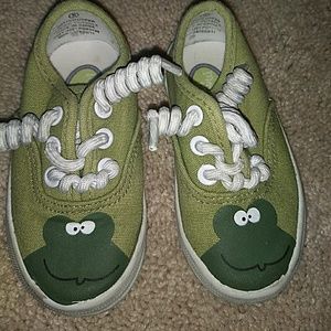 Toddler shoes